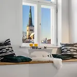 Apartment Charming Old Town View Tallinn
