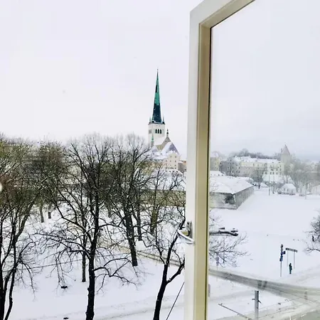 شقة Charming Old Town View *