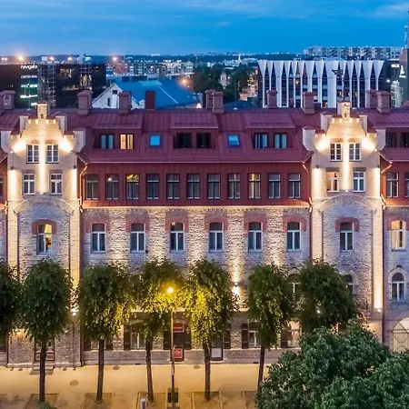 Charming Old Town View アパート *